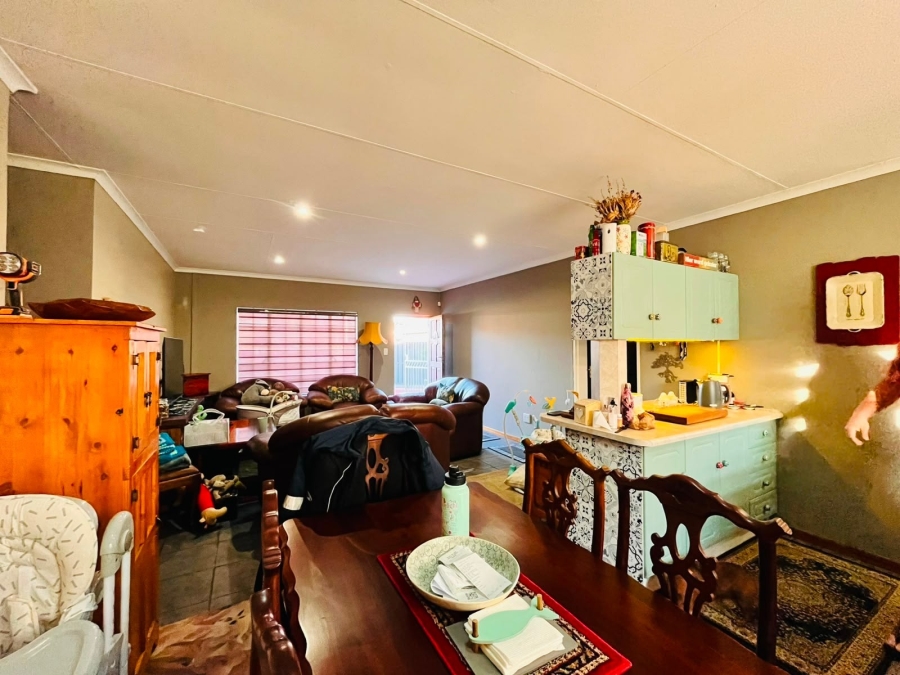 3 Bedroom Property for Sale in Protea Park North West